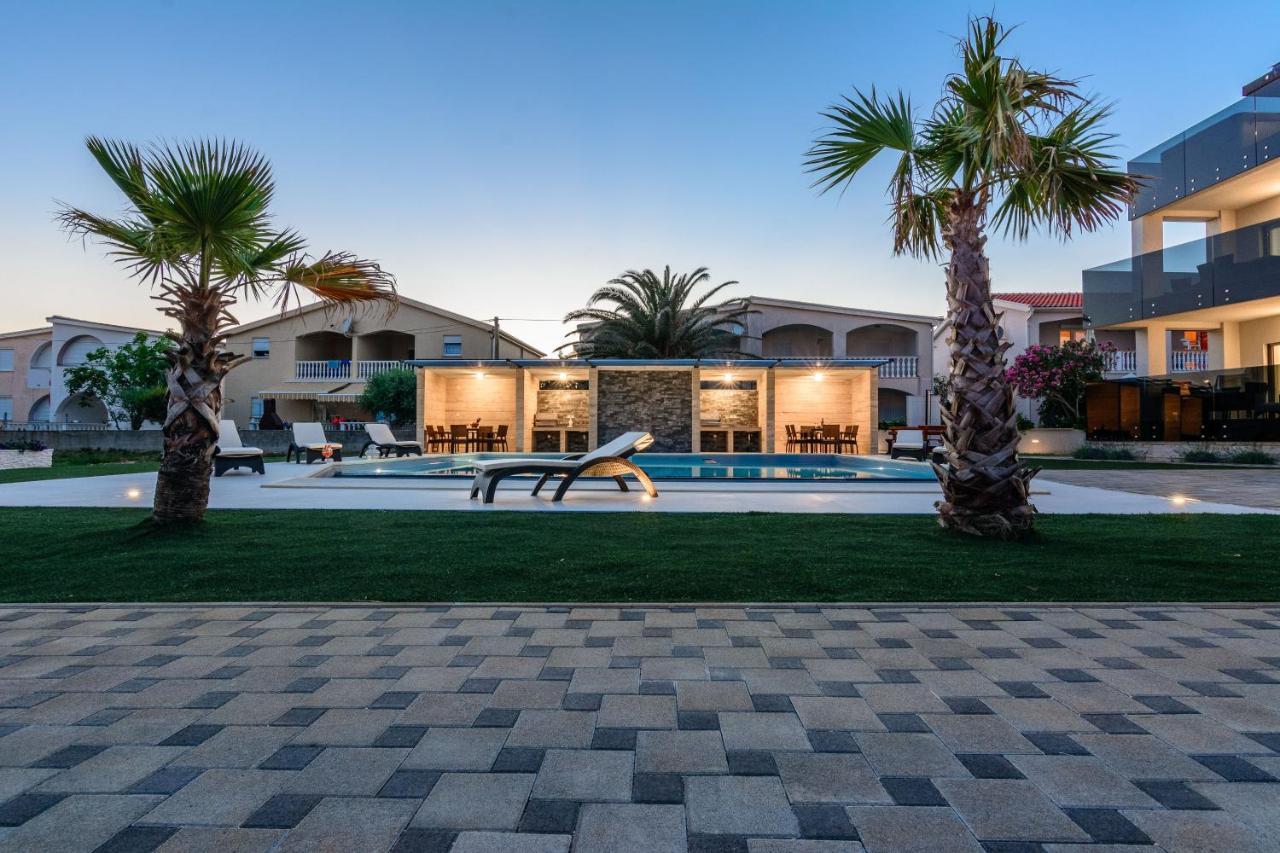 Resort Mirakul Vir Exterior photo